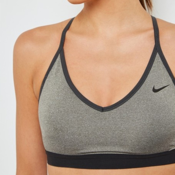 Nike Indy Sports Bra Size M Gray/Blk + 2 FREE Sports Bras EUC - Picture 3 of 11